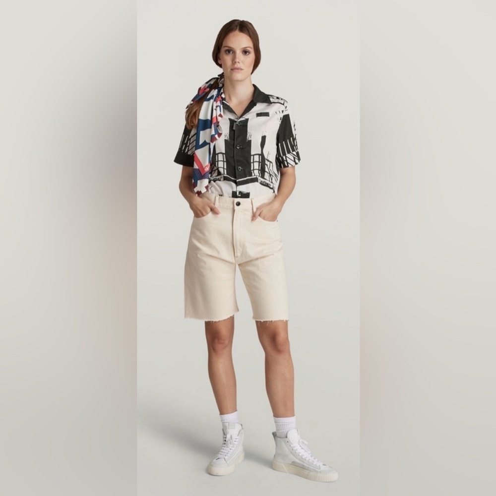 NWT G-Star Raw Women’s Type 89 Bermuda Raw Hem Shorts Ecru Off White - Size 27 - Picture 6 of 14